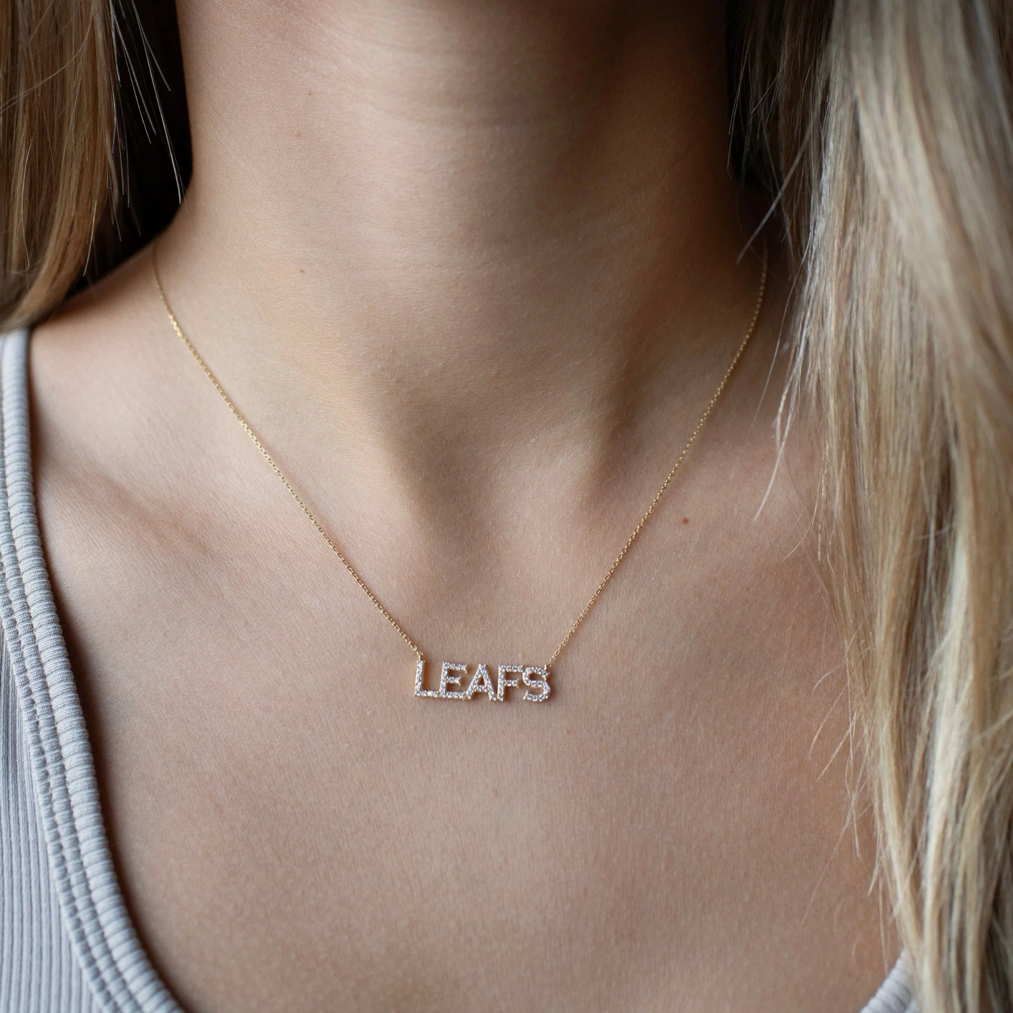 Maple Leaf Pave Necklace - GOLD - Image 3