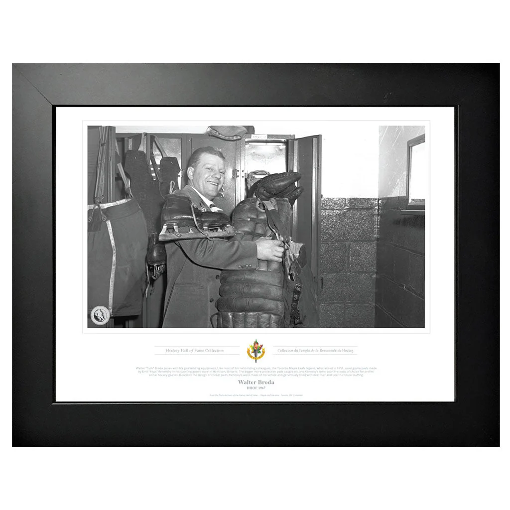 Toronto Maple Leafs Memorabilia - 1967 Walter Broda Black & White Classic - 12" x 16" Frame